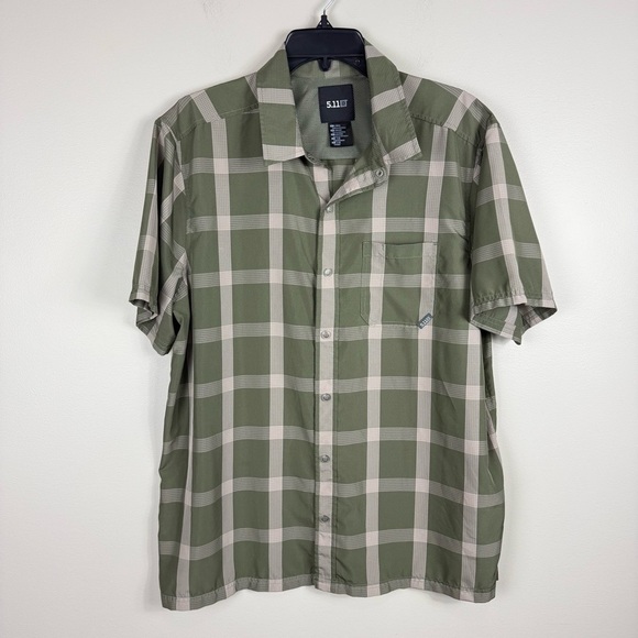 5.11 Tactical Button Up Mens Large Short Sleeve Green Plaid Top Collared Shirt - Picture 8 of 8
